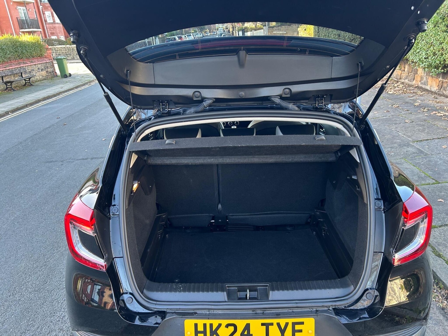 Used Renault Captur 2024 for sale - 77202557: Photo 29