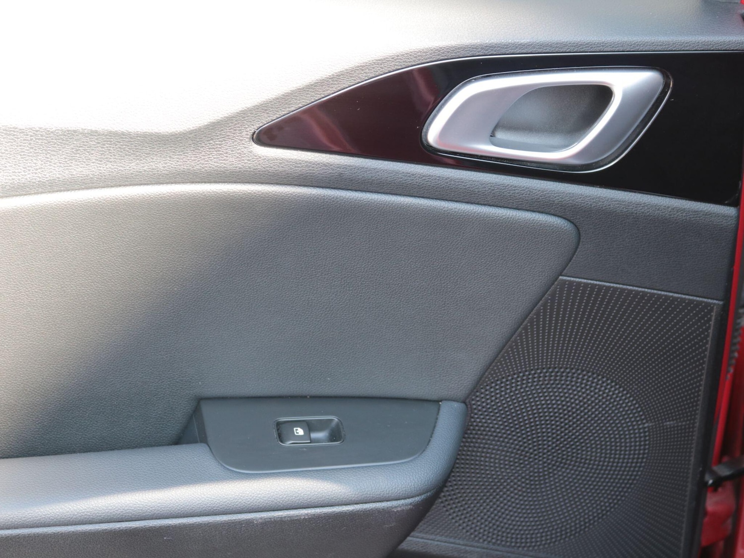 Used Kia XCeed 2023 for sale - 76572108: Photo 26