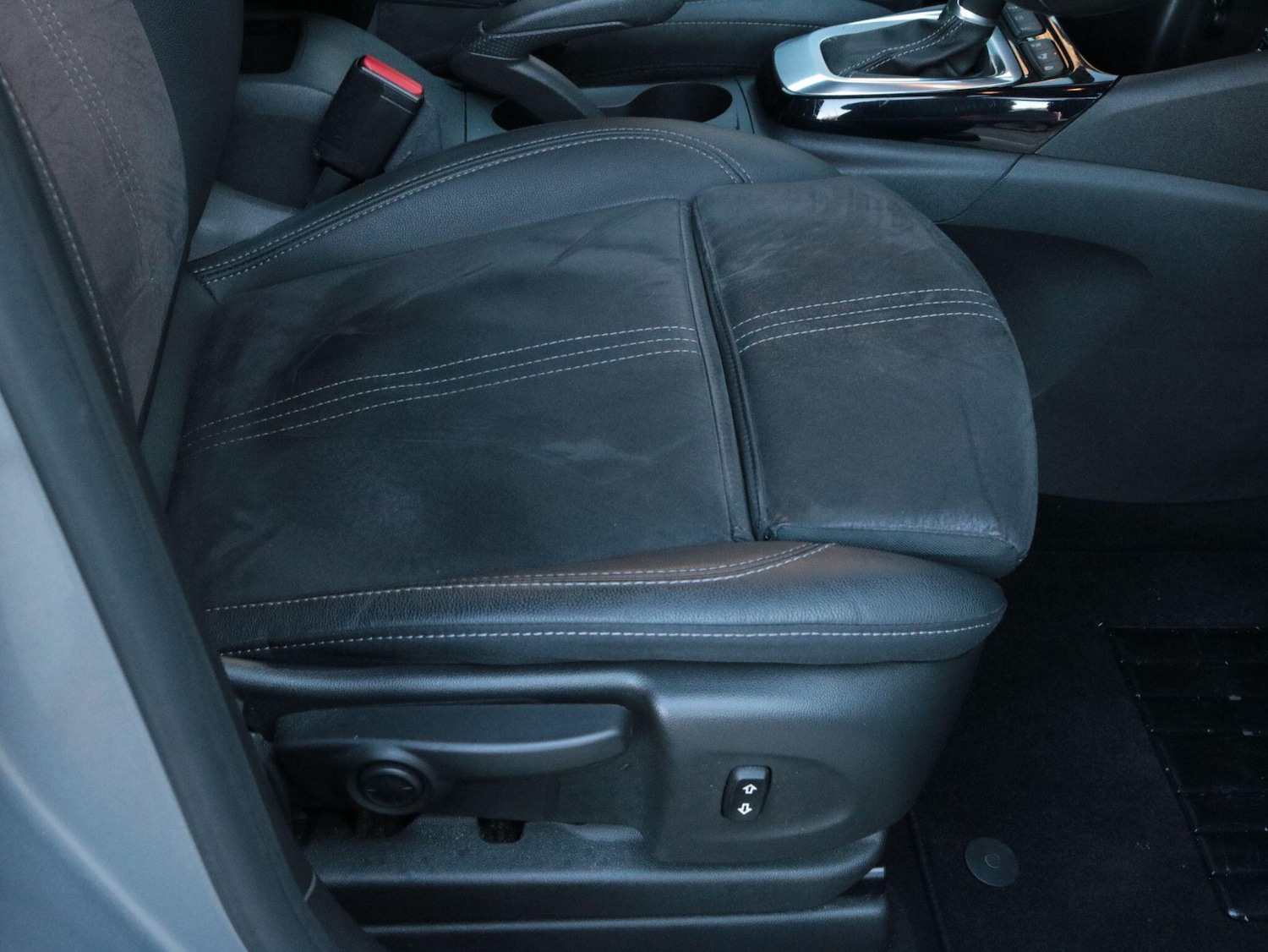 Used Vauxhall Crossland 2021 for sale - 76657807: Photo 23