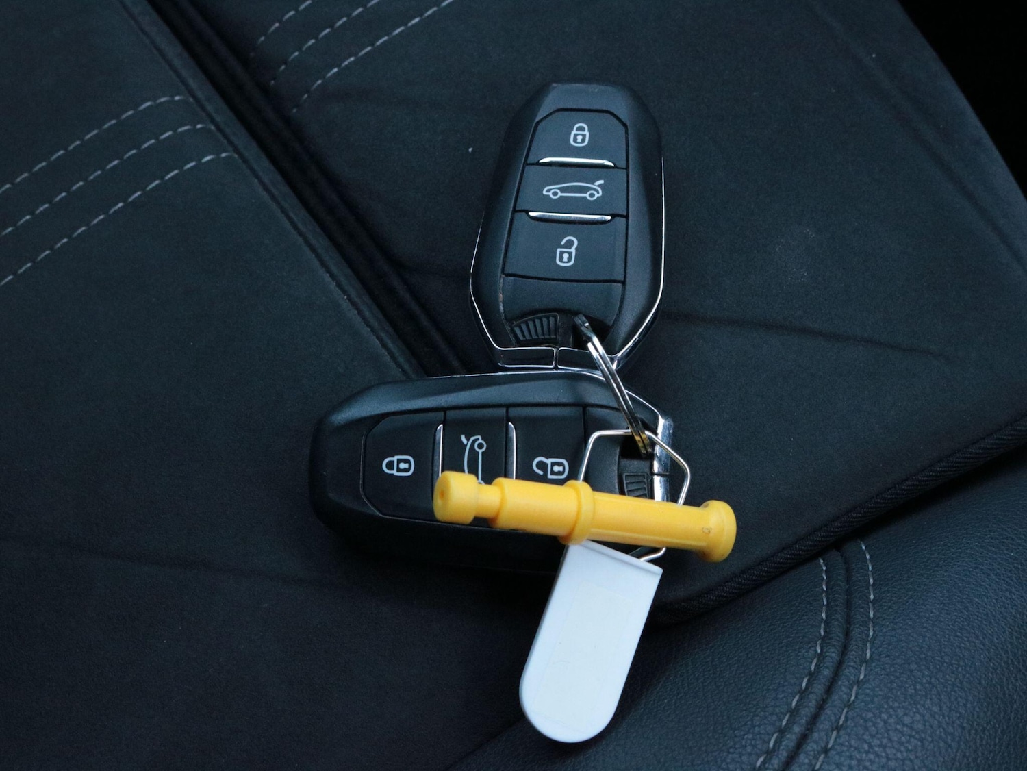 Used Vauxhall Crossland 2021 for sale - 76657807: Photo 24