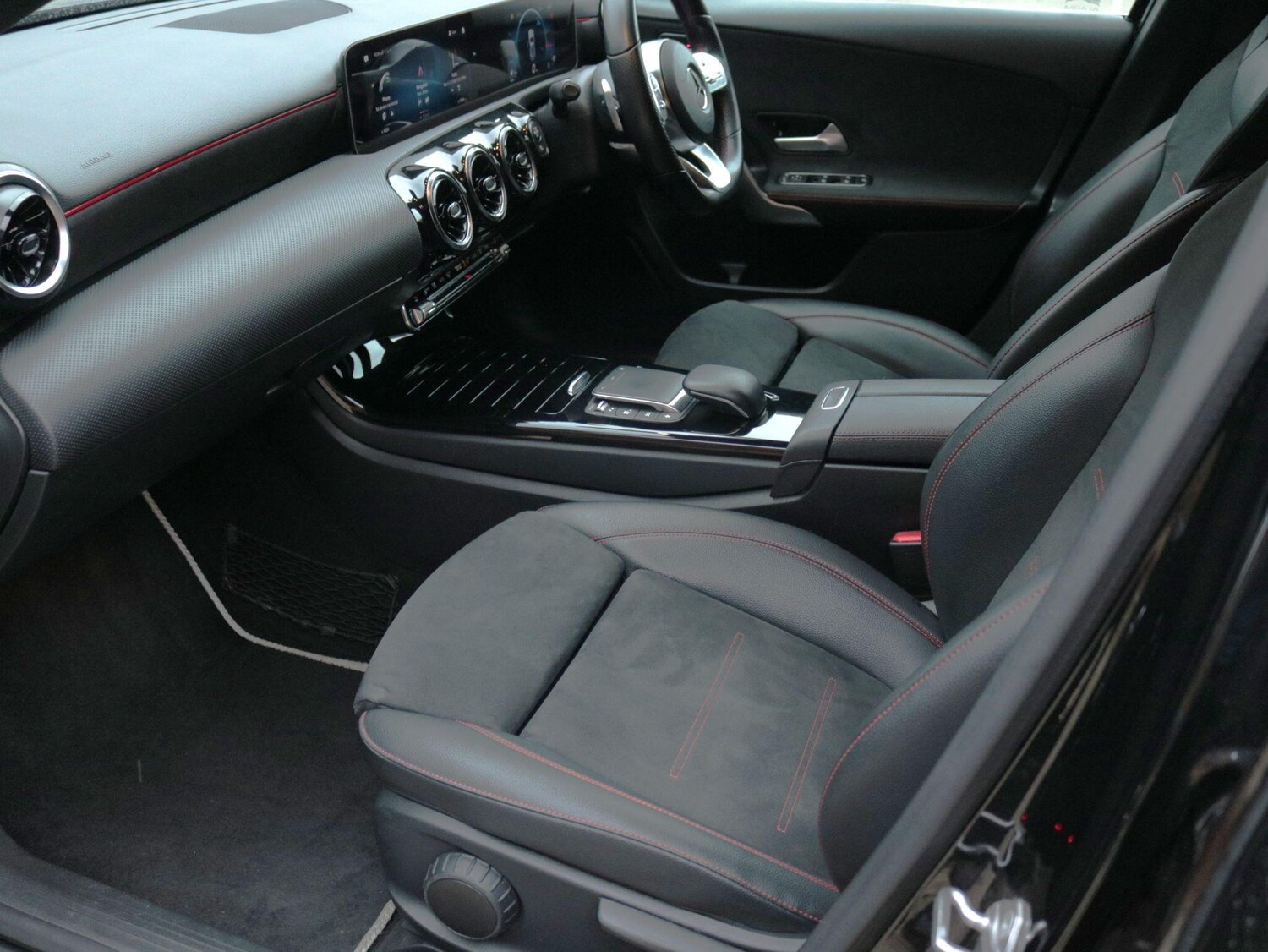 Used Mercedes-Benz A-Class 2020 for sale - 77469117: Photo 17