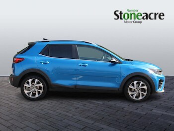 Used Kia Stonic 2024 for sale - 79202430: Photo
