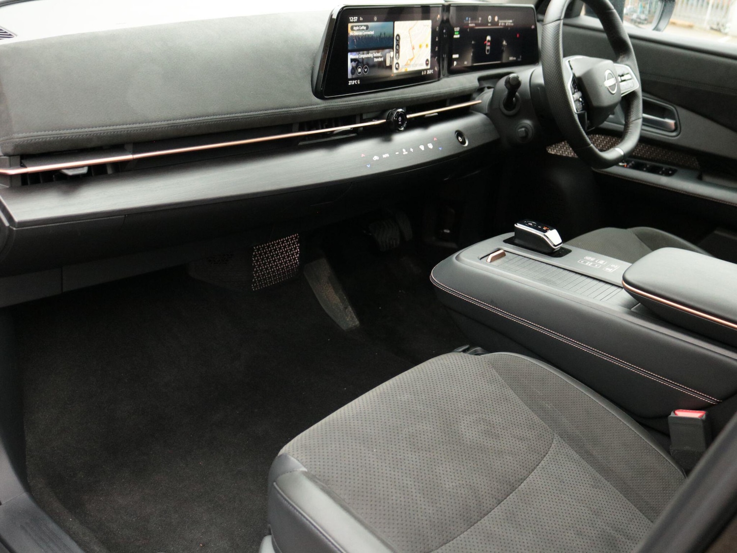 Used Nissan ARIYA 2025 for sale - 77238208: Photo 16