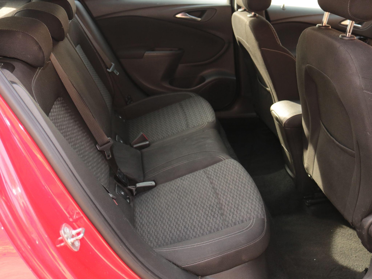 Used Vauxhall Astra for sale - 77977701: Photo 22