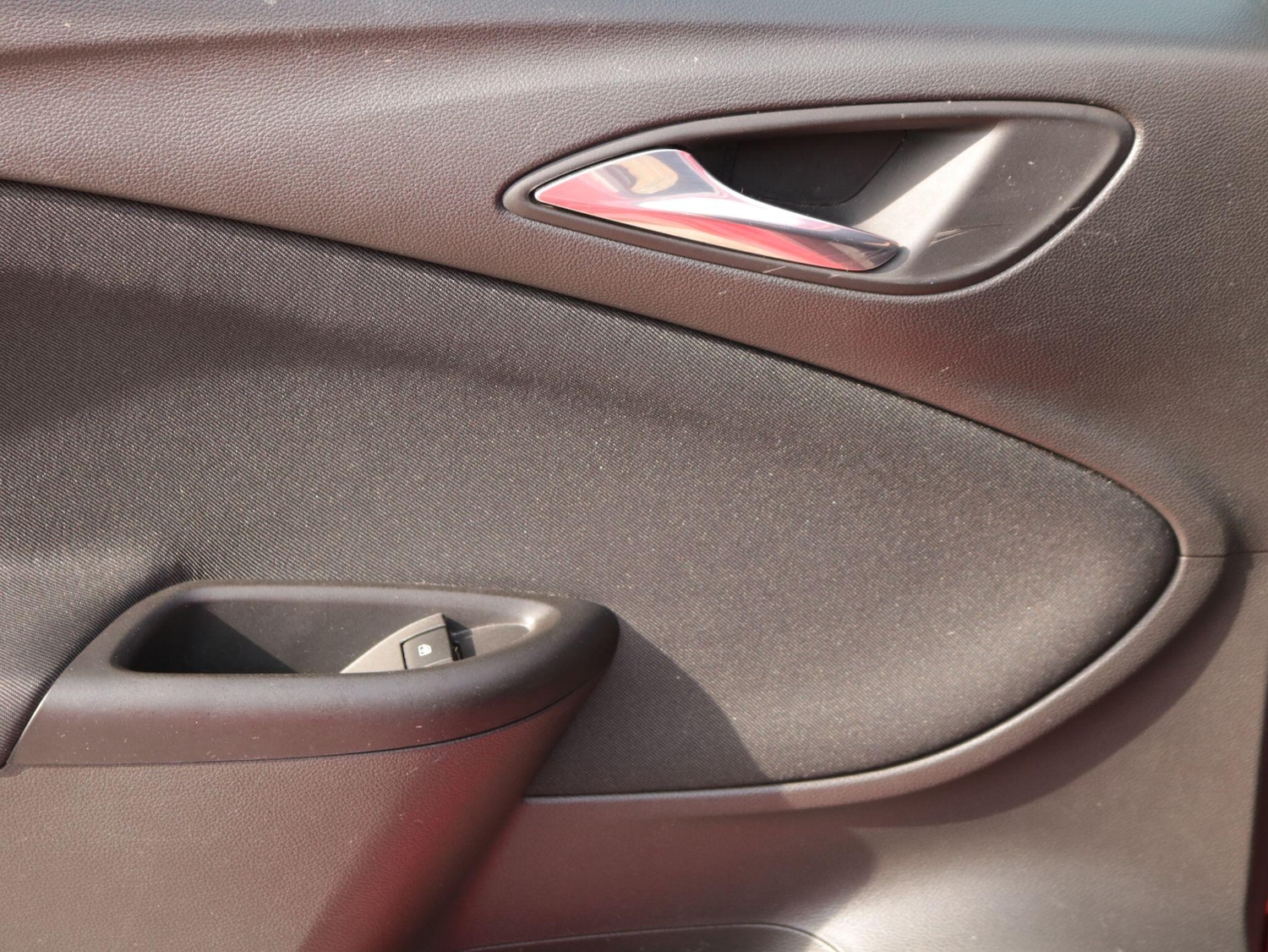 Used Vauxhall Astra for sale - 77977701: Photo 24