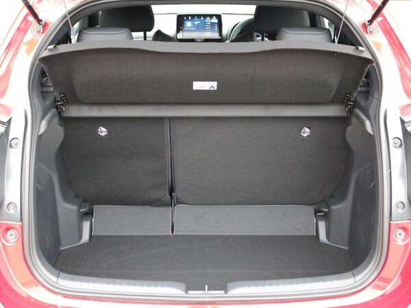 Used Mazda Mazda2 HYBRID 2025 for sale - 76270579: Photo 13