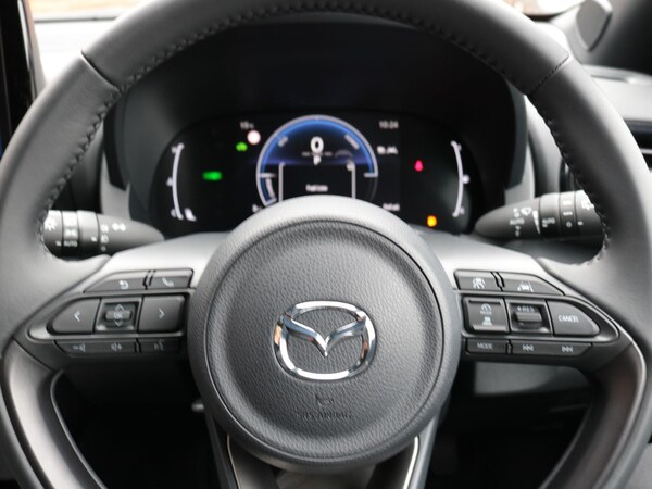 Used Mazda Mazda2 HYBRID 2025 for sale - 76270579: Photo 18