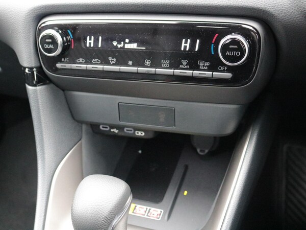 Used Mazda Mazda2 HYBRID 2025 for sale - 76270579: Photo 22
