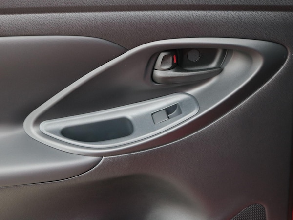 Used Mazda Mazda2 HYBRID 2025 for sale - 76270579: Photo 27