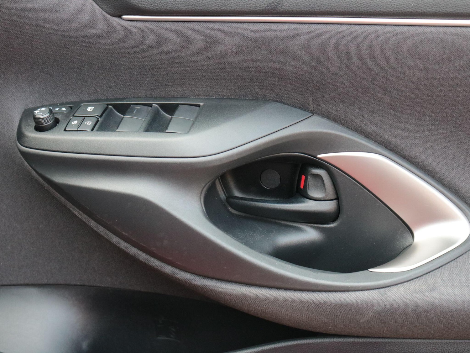 Used Mazda Mazda2 HYBRID 2023 for sale - 77162854: Photo 27