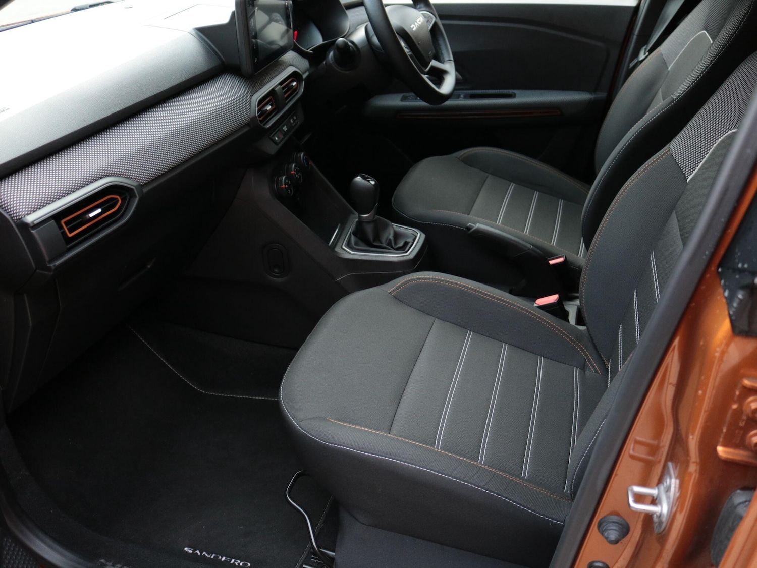 Used Dacia Sandero Stepway 2023 for sale - 77925214: Photo 15