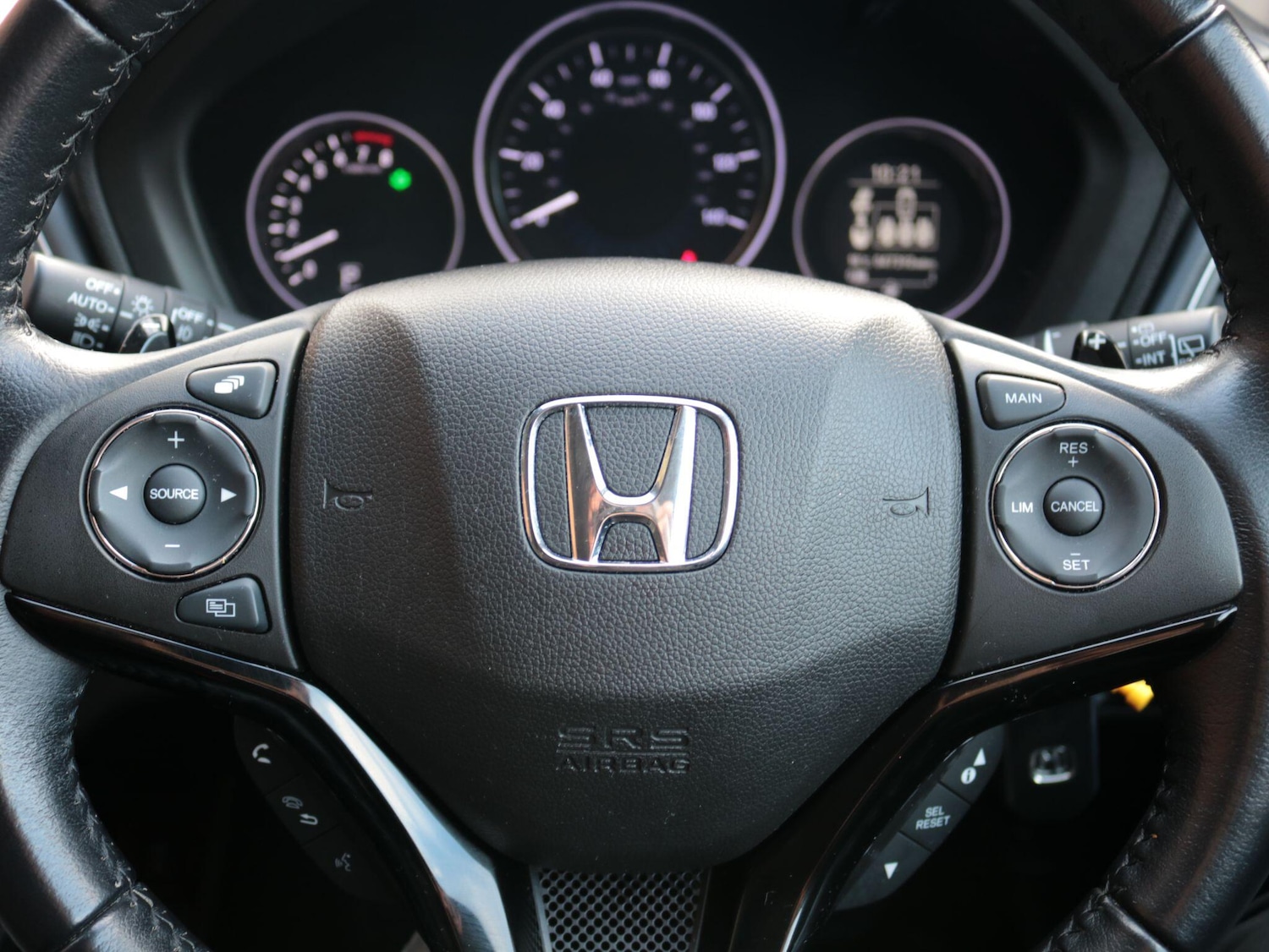 Used Honda HR-V 2020 for sale - 76472336: Photo 19