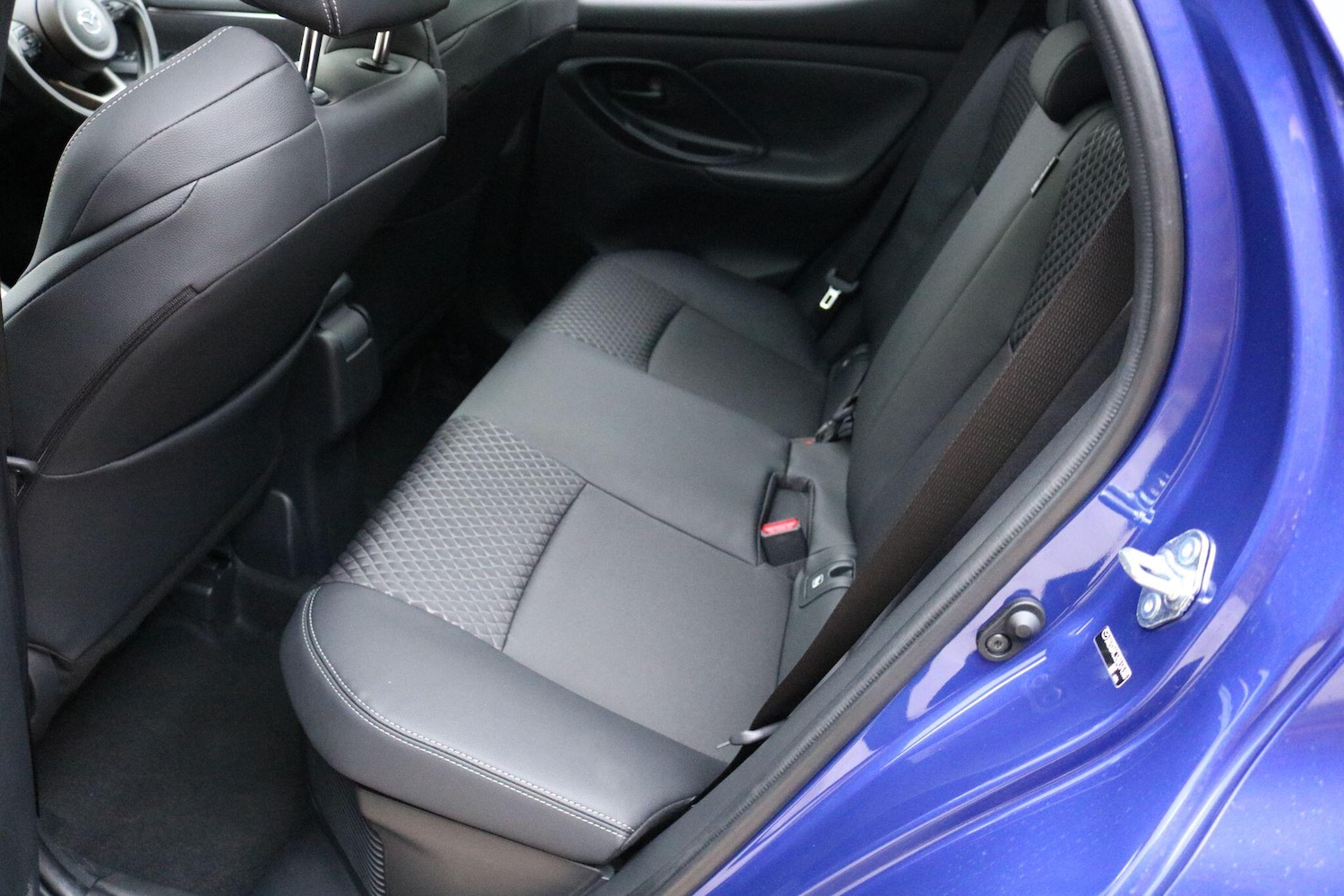 Used Mazda Mazda2 HYBRID 2025 for sale - 77066396: Photo 24