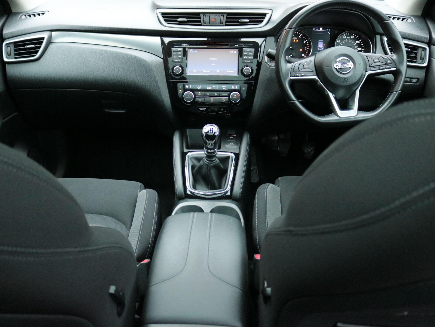 Used Nissan Qashqai 2018 for sale - 77598205: Photo 14