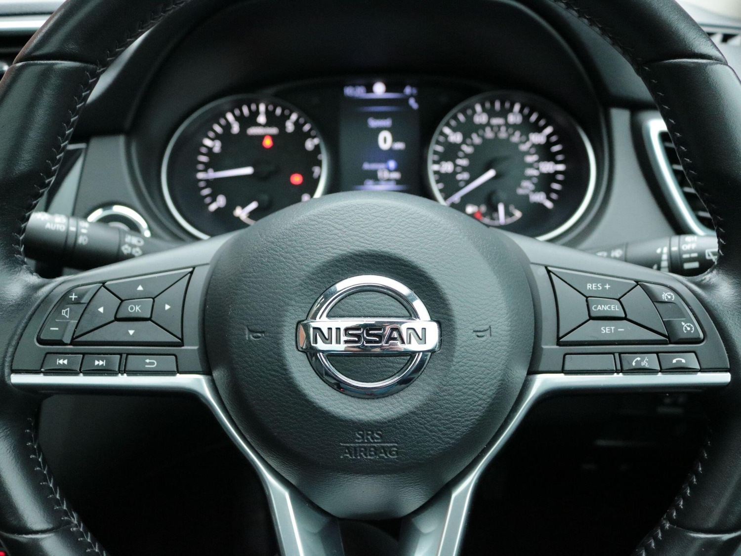 Used Nissan Qashqai 2018 for sale - 77598205: Photo 17