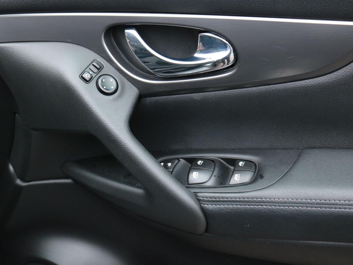 Used Nissan Qashqai 2018 for sale - 77598205: Photo 27