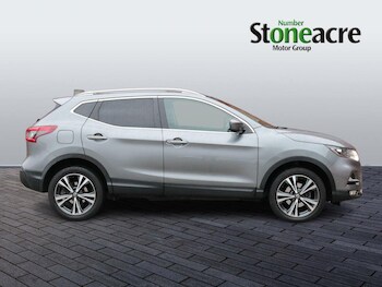 Used Nissan Qashqai 2018 for sale - 77598205: Photo