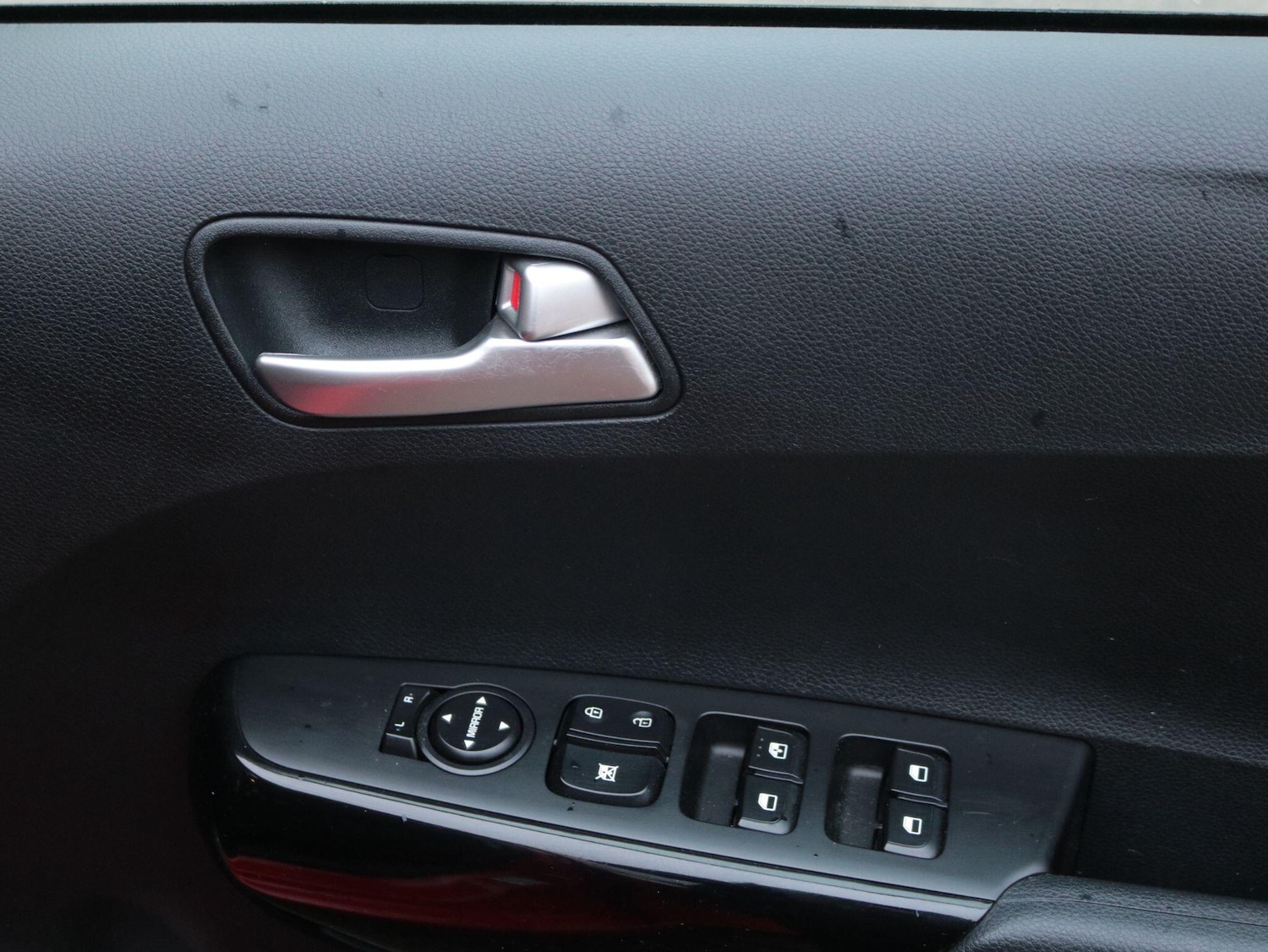 Used Kia Picanto 2023 for sale - 77710565: Photo 22