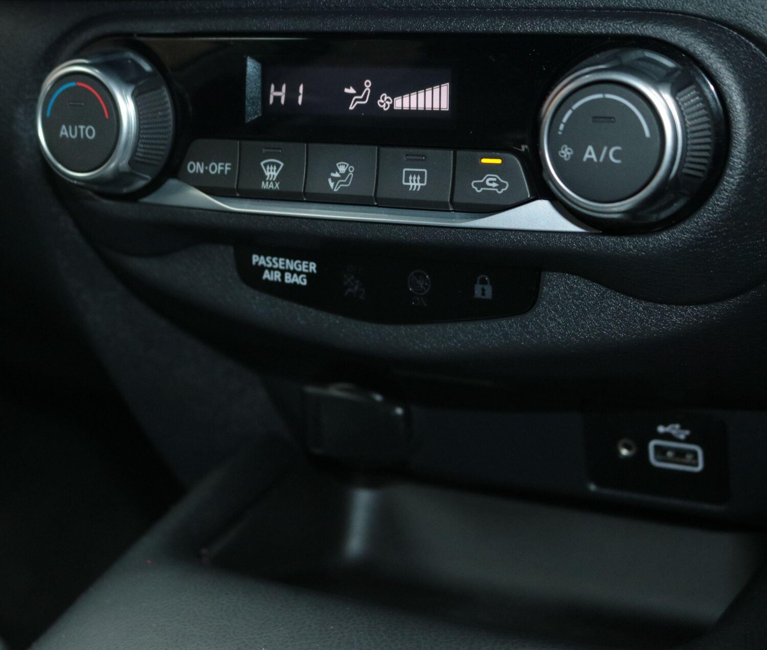 Used Nissan Juke for sale - 77469352: Photo 24