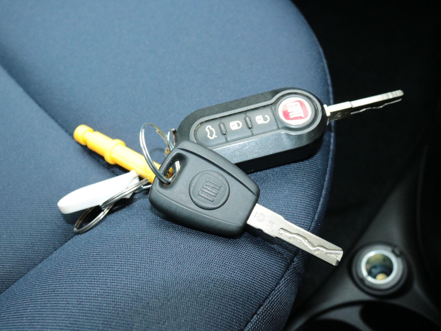 Used Fiat 500 2021 for sale - 77646369: Photo 24