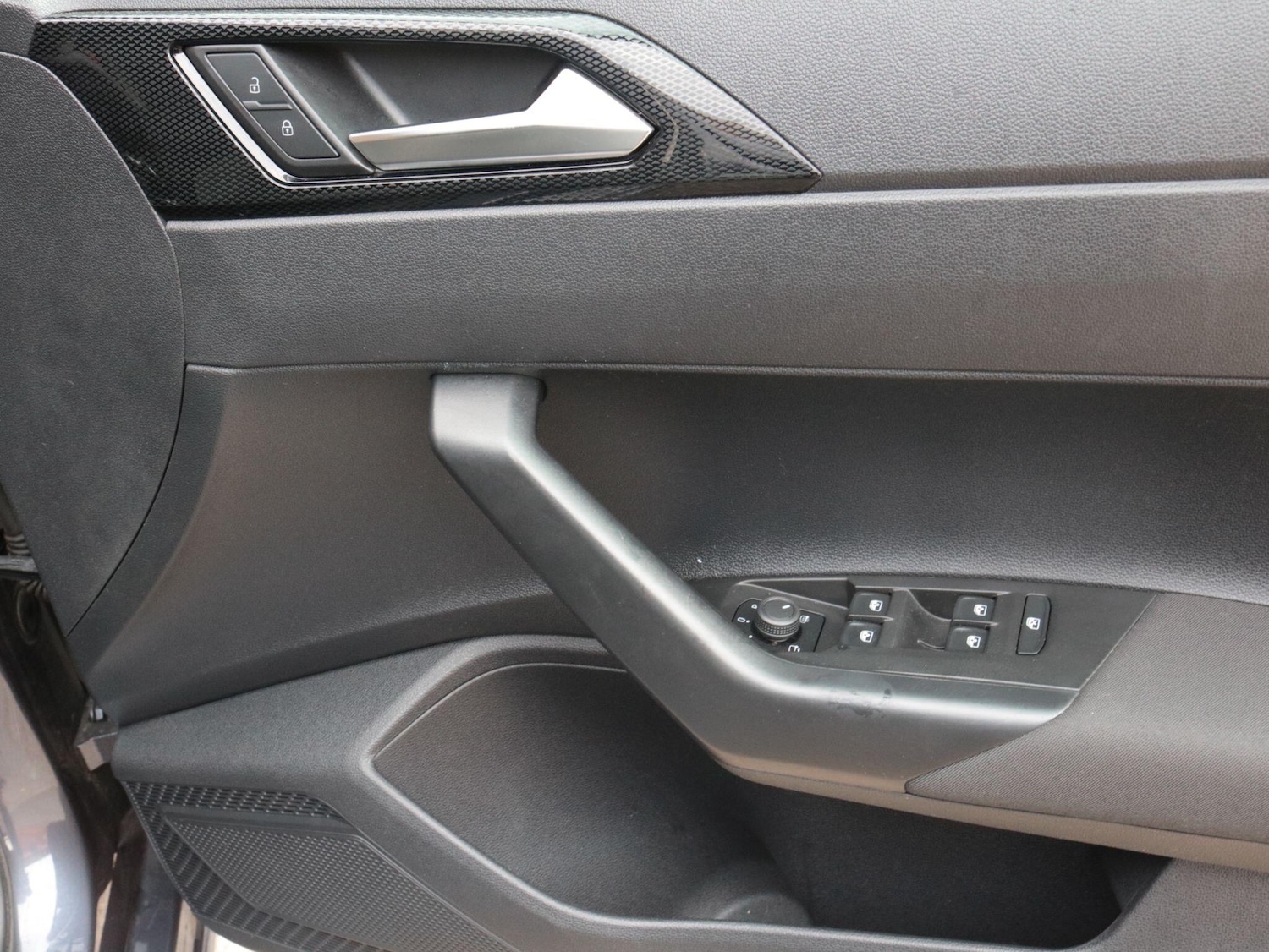 Used Volkswagen Polo 2021 for sale - 76965400: Photo 23