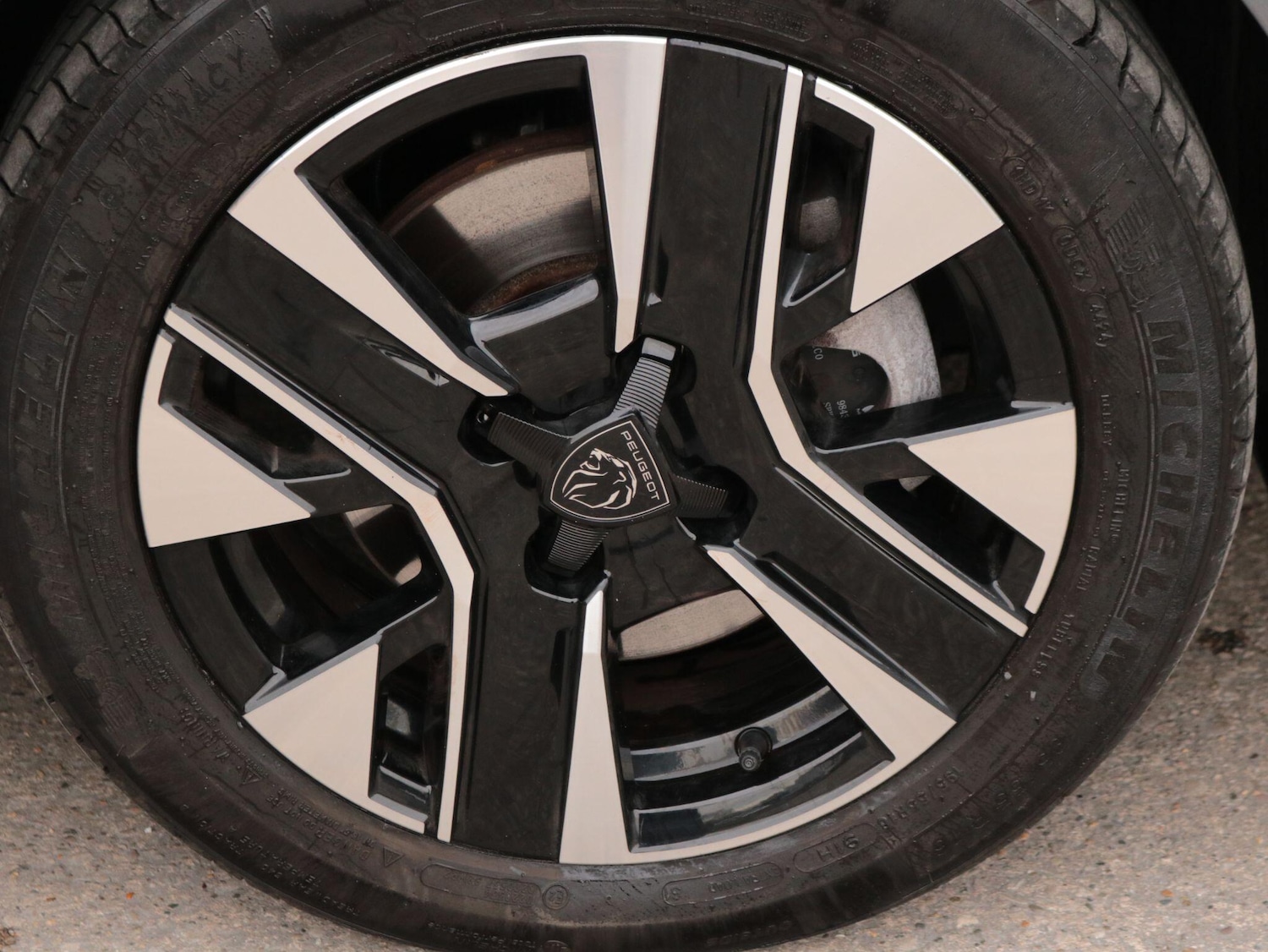 Used Peugeot 208 2025 for sale - 78058610: Photo 11