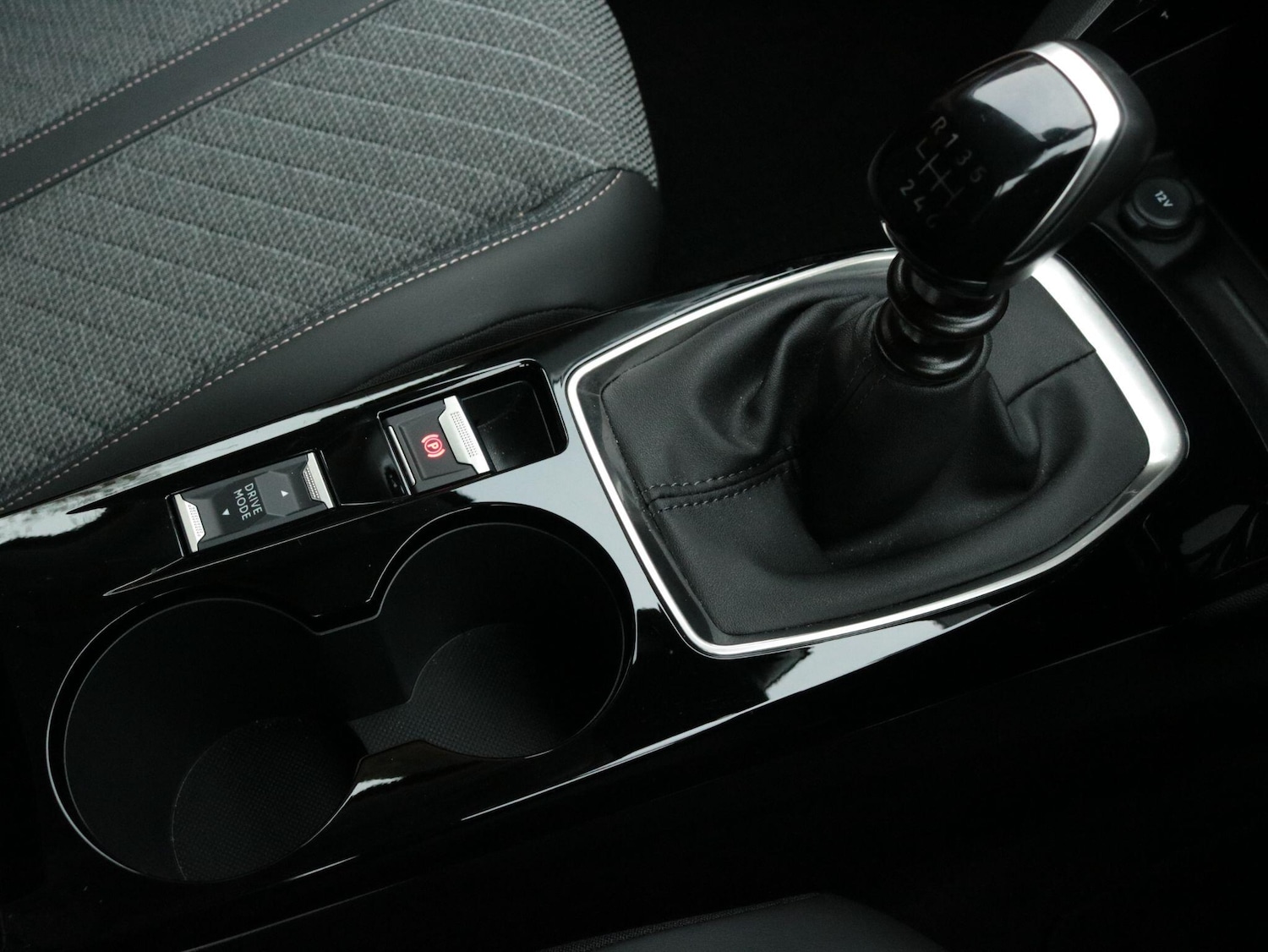 Used Peugeot 208 2025 for sale - 78058610: Photo 23