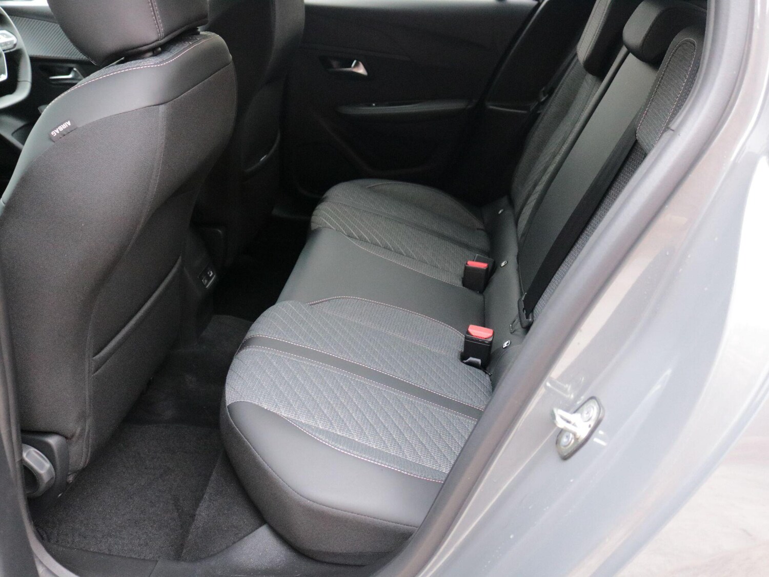 Used Peugeot 208 2025 for sale - 78058610: Photo 26