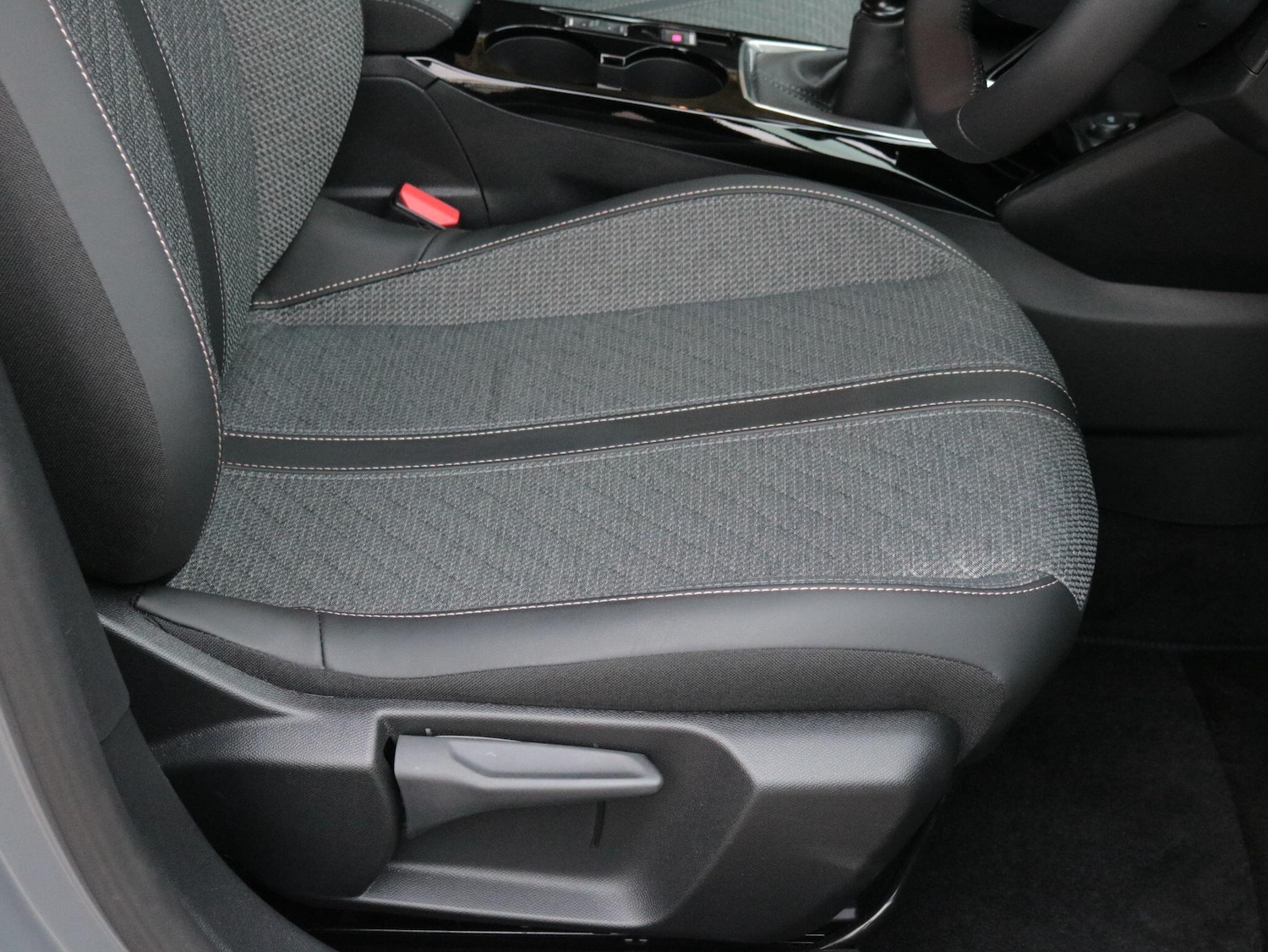 Used Peugeot 208 2025 for sale - 78058610: Photo 28