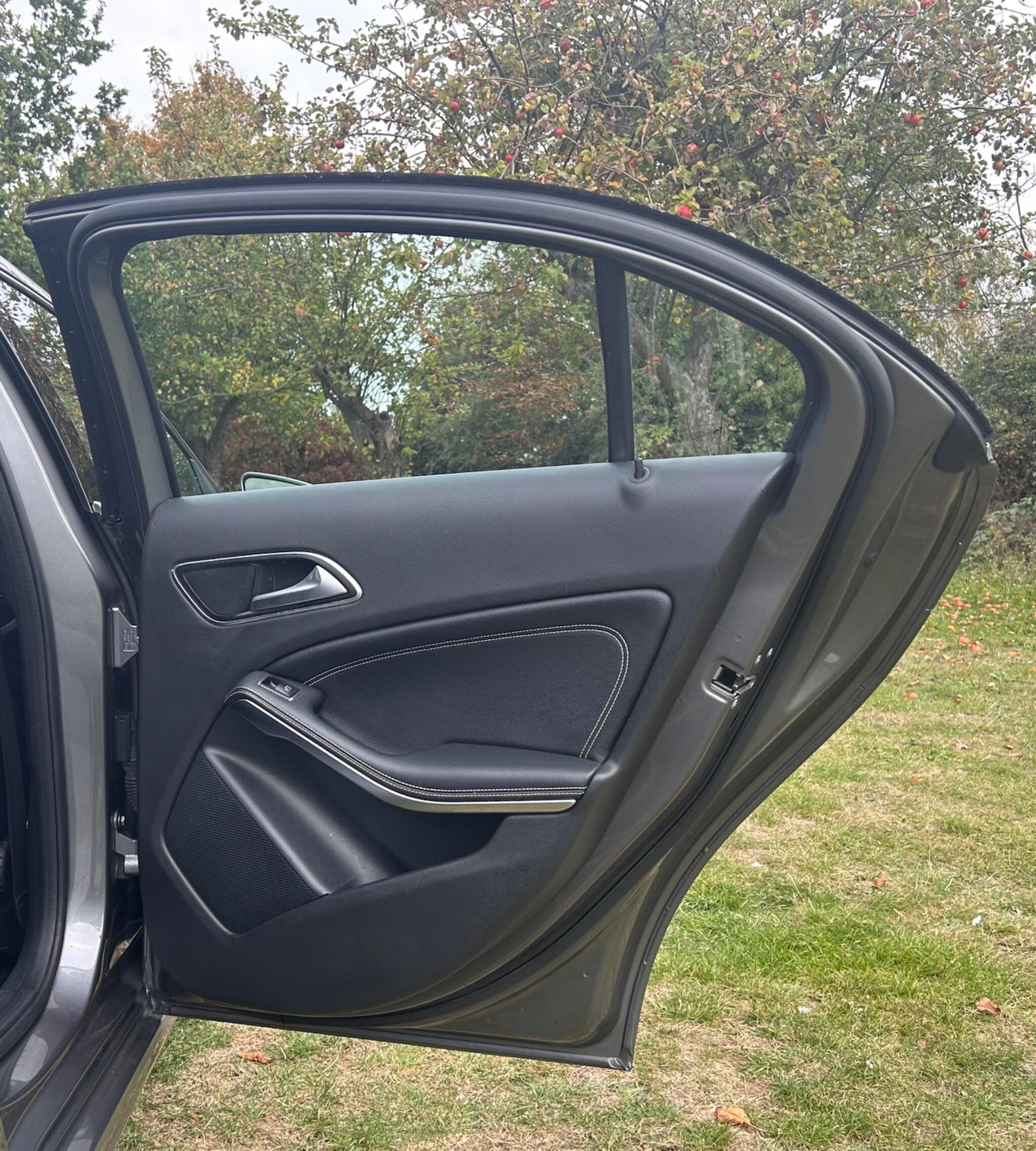 Used Mercedes-Benz A-Class 2016 for sale - 76306870: Photo 23
