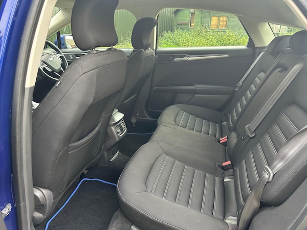 Used Ford Mondeo 2015 for sale - 76260504: Photo 20