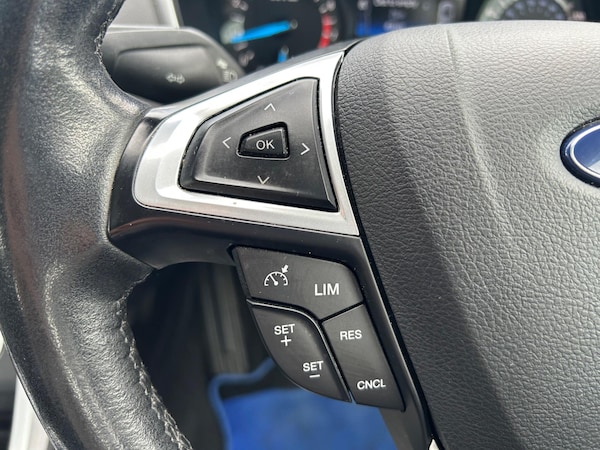 Used Ford Mondeo 2015 for sale - 76260504: Photo 24