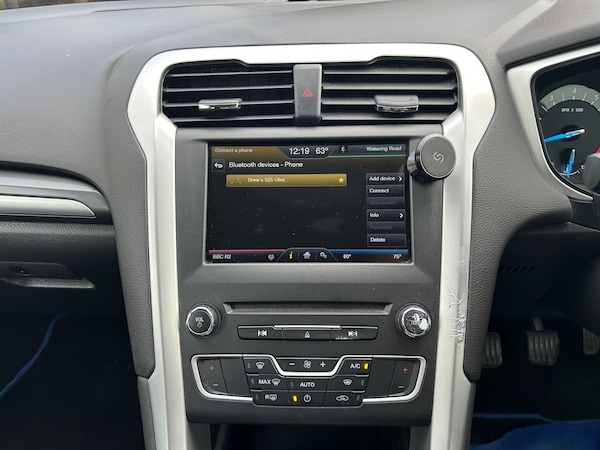 Used Ford Mondeo 2015 for sale - 76260504: Photo 36