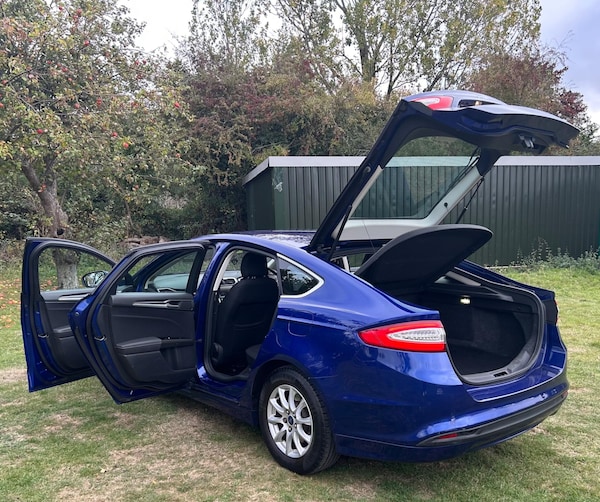 Used Ford Mondeo 2015 for sale - 76260504: Photo 6