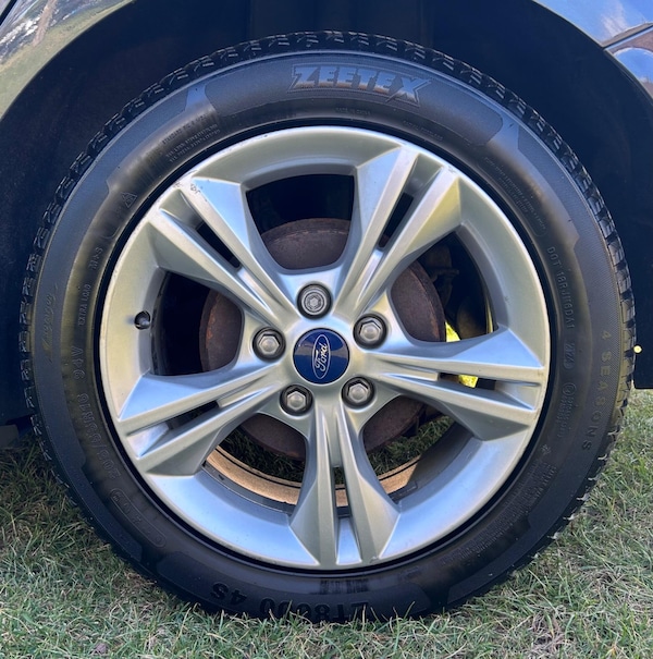Used Ford Focus 2011 for sale - 76227789: Photo 29