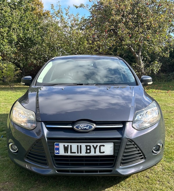 Used Ford Focus 2011 for sale - 76227789: Photo 2