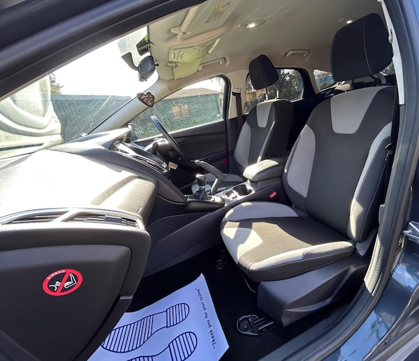 Used Ford Focus 2011 for sale - 76227789: Photo 39