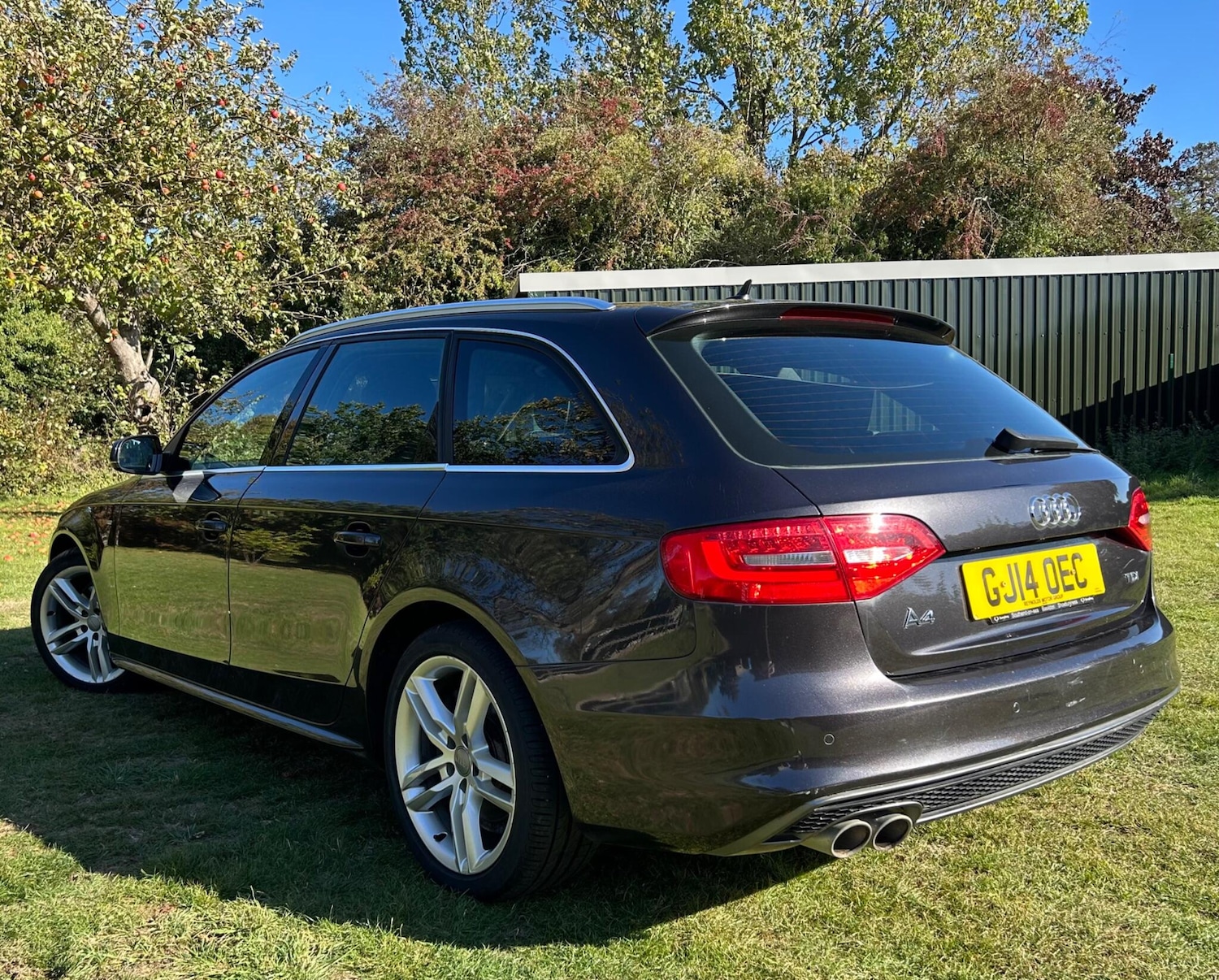 Used Audi A4 Avant 2014 for sale - 76188619: Photo 4