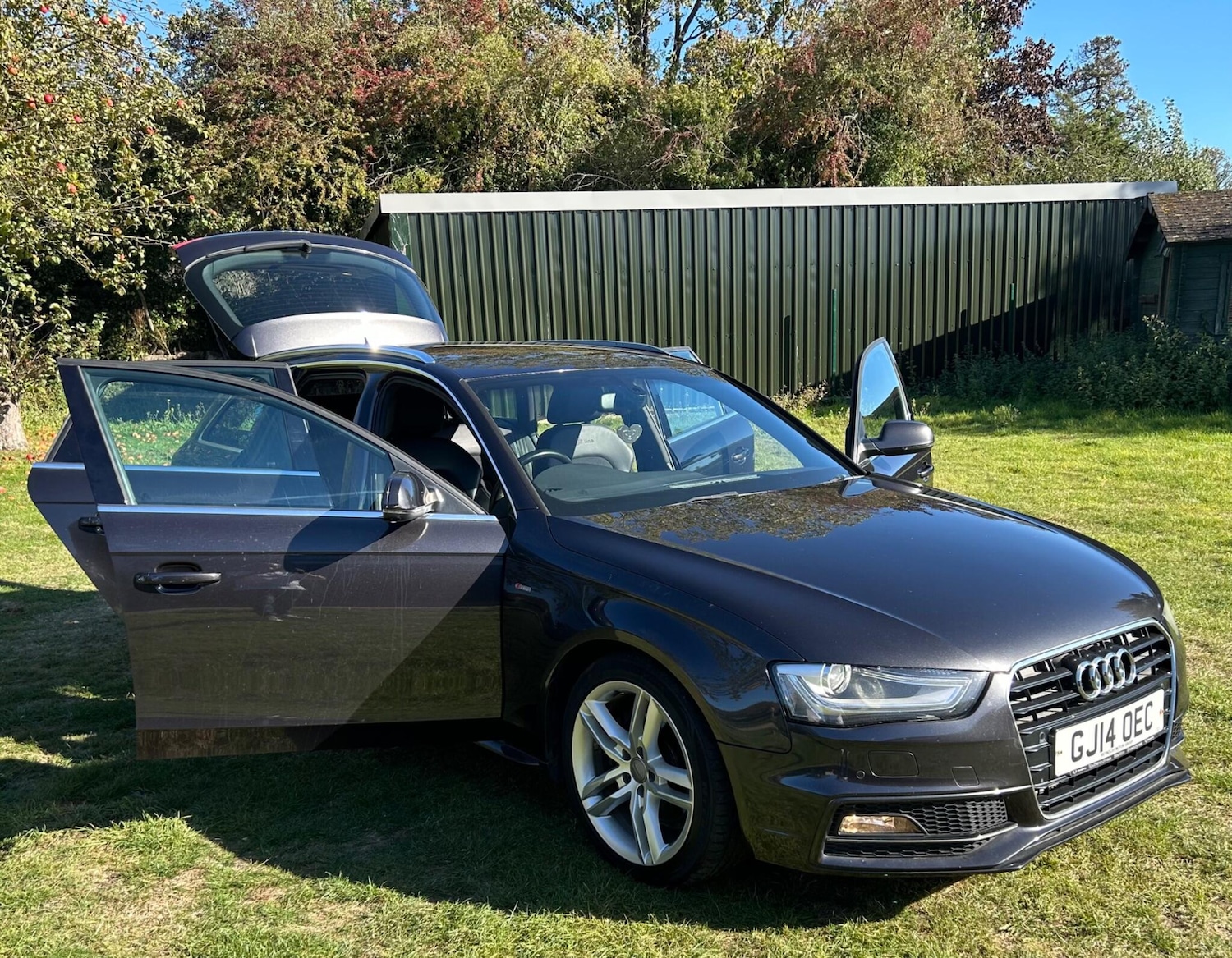 Used Audi A4 Avant 2014 for sale - 76188619: Photo 5