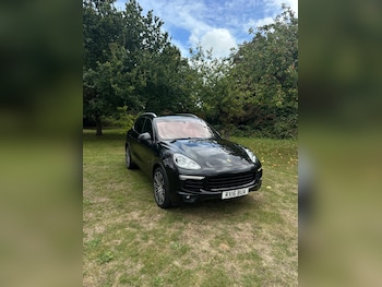 Porsche - Cayenne