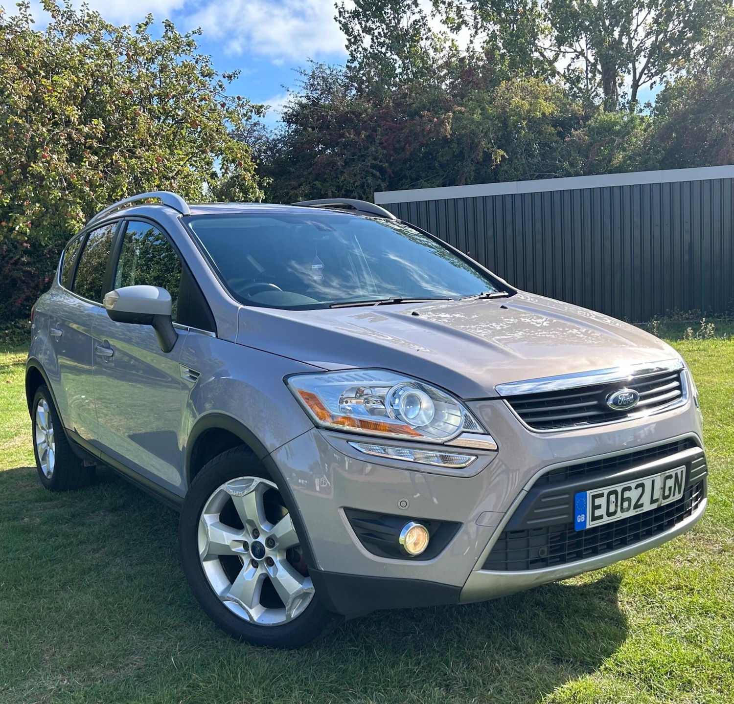 Used Ford Kuga 2012 for sale - 76314920: Photo 1