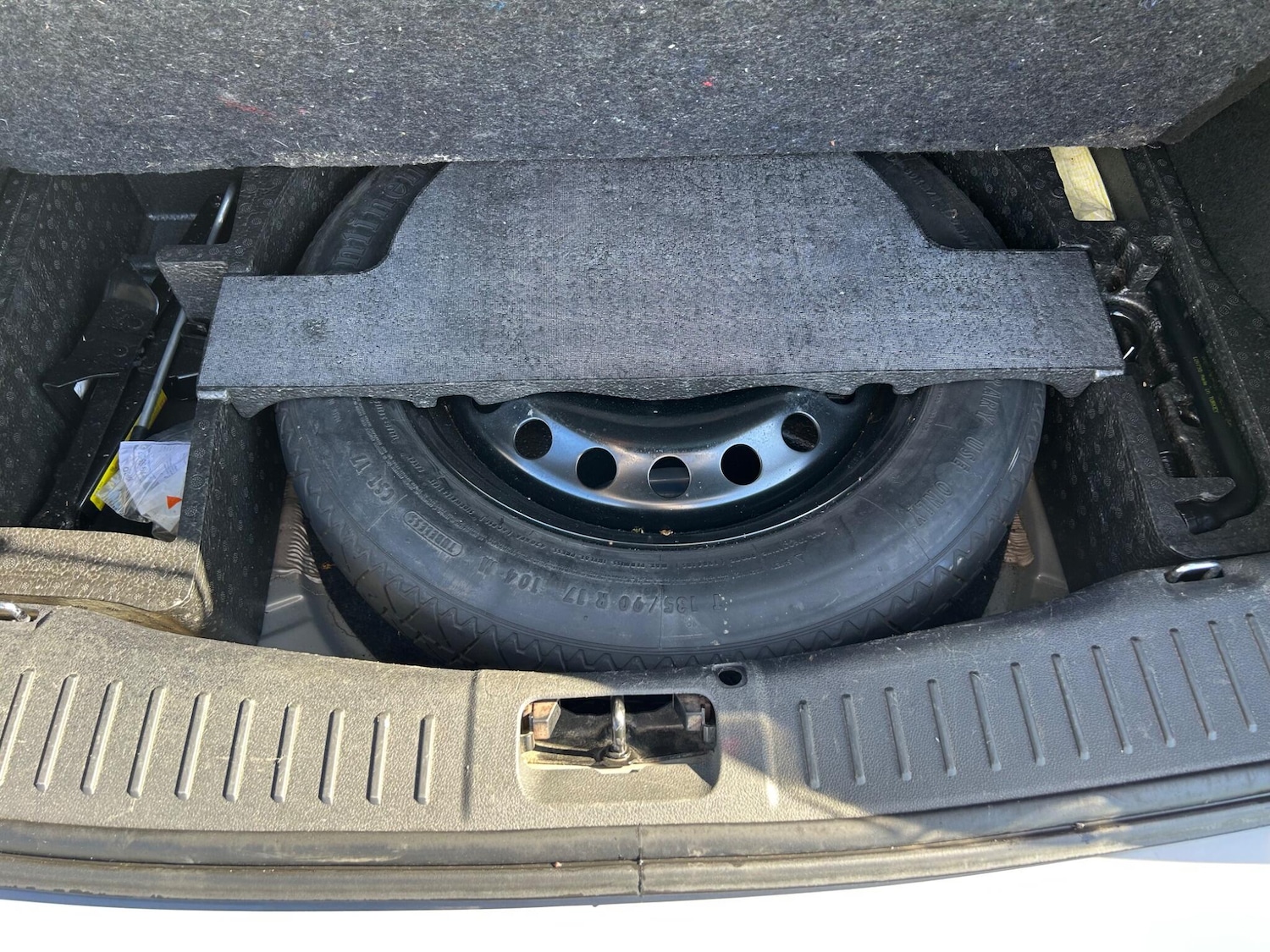 Used Ford Kuga 2012 for sale - 76314920: Photo 33