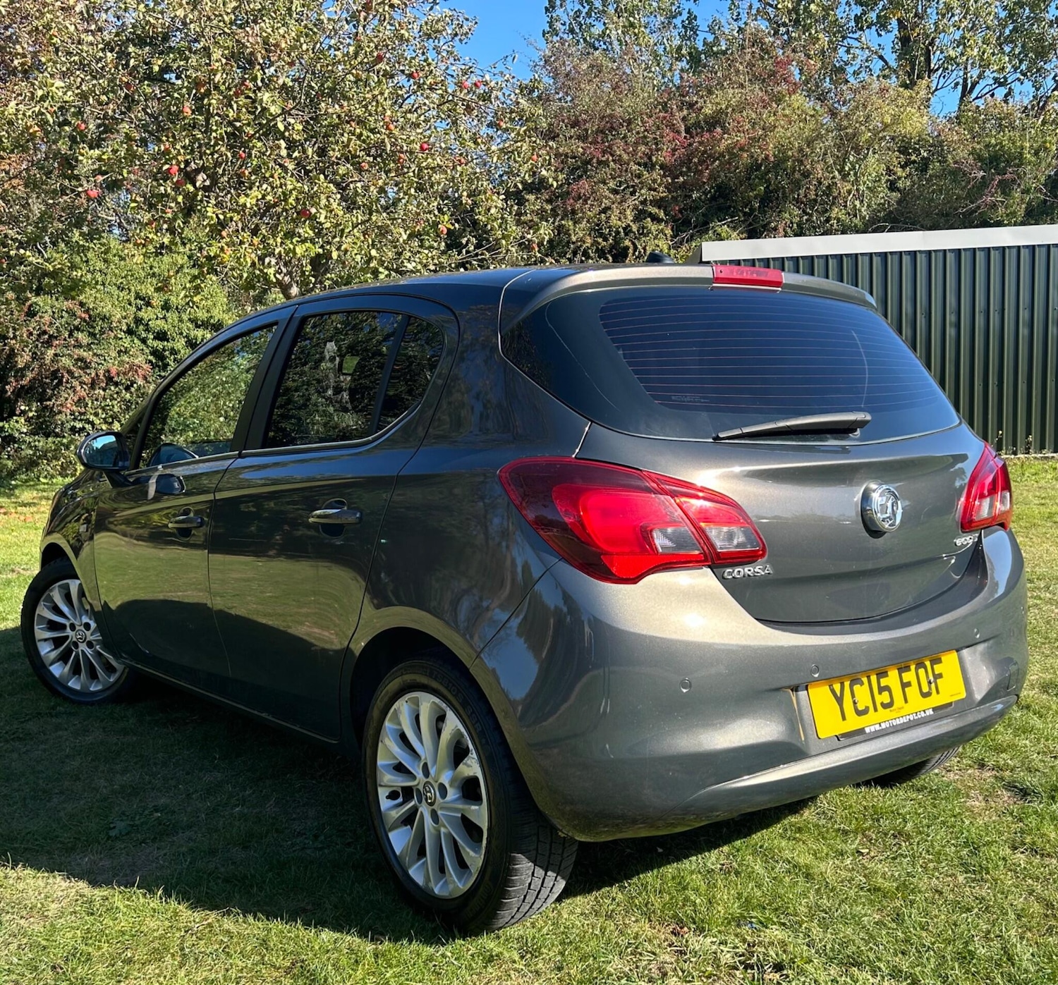 Used Vauxhall Corsa 2015 for sale - 76189627: Photo 4
