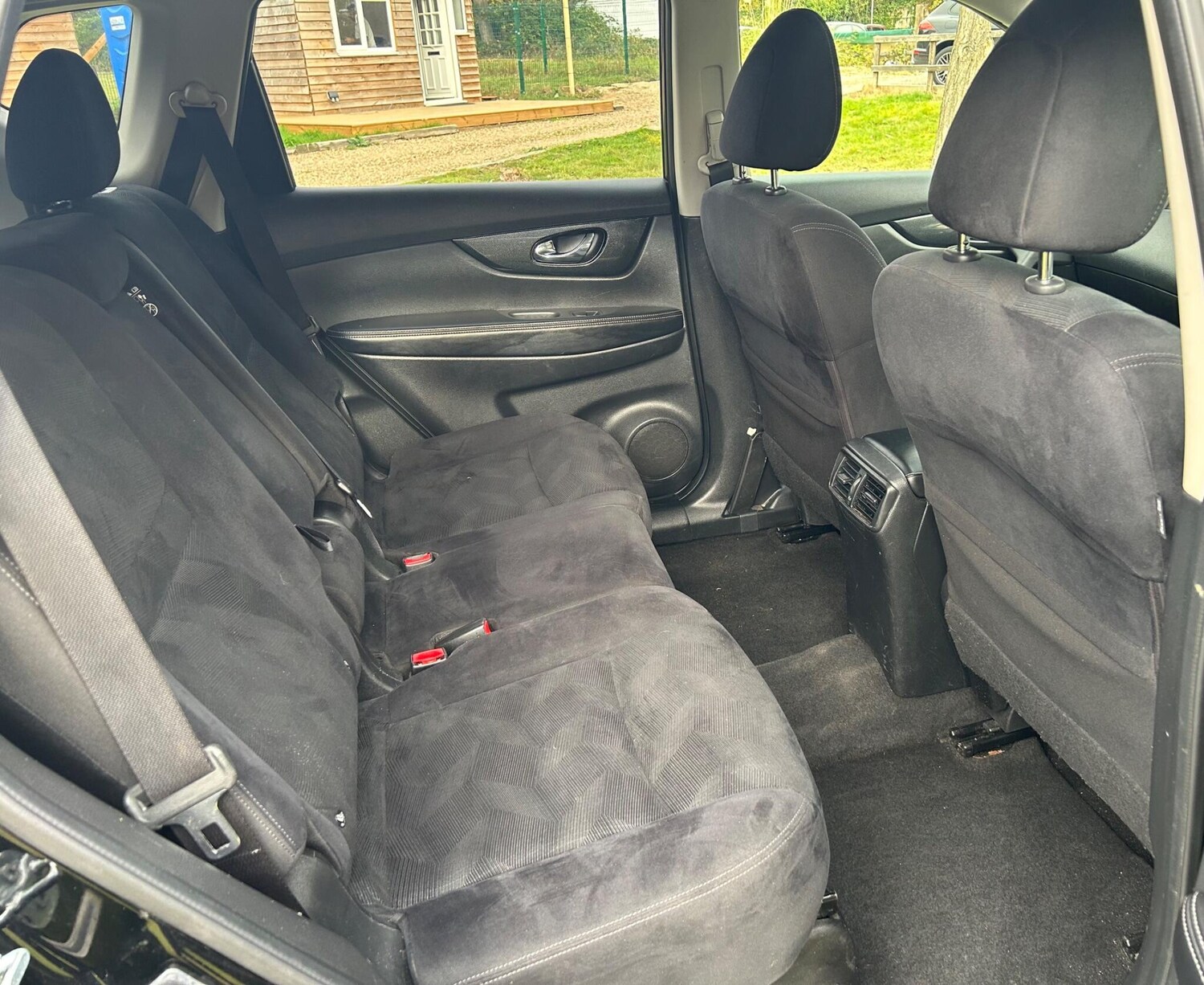 Used Nissan X-Trail 2015 for sale - 76283610: Photo 16