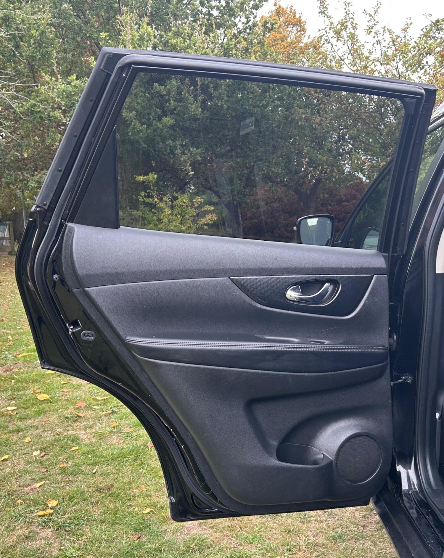 Used Nissan X-Trail 2015 for sale - 76283610: Photo 19