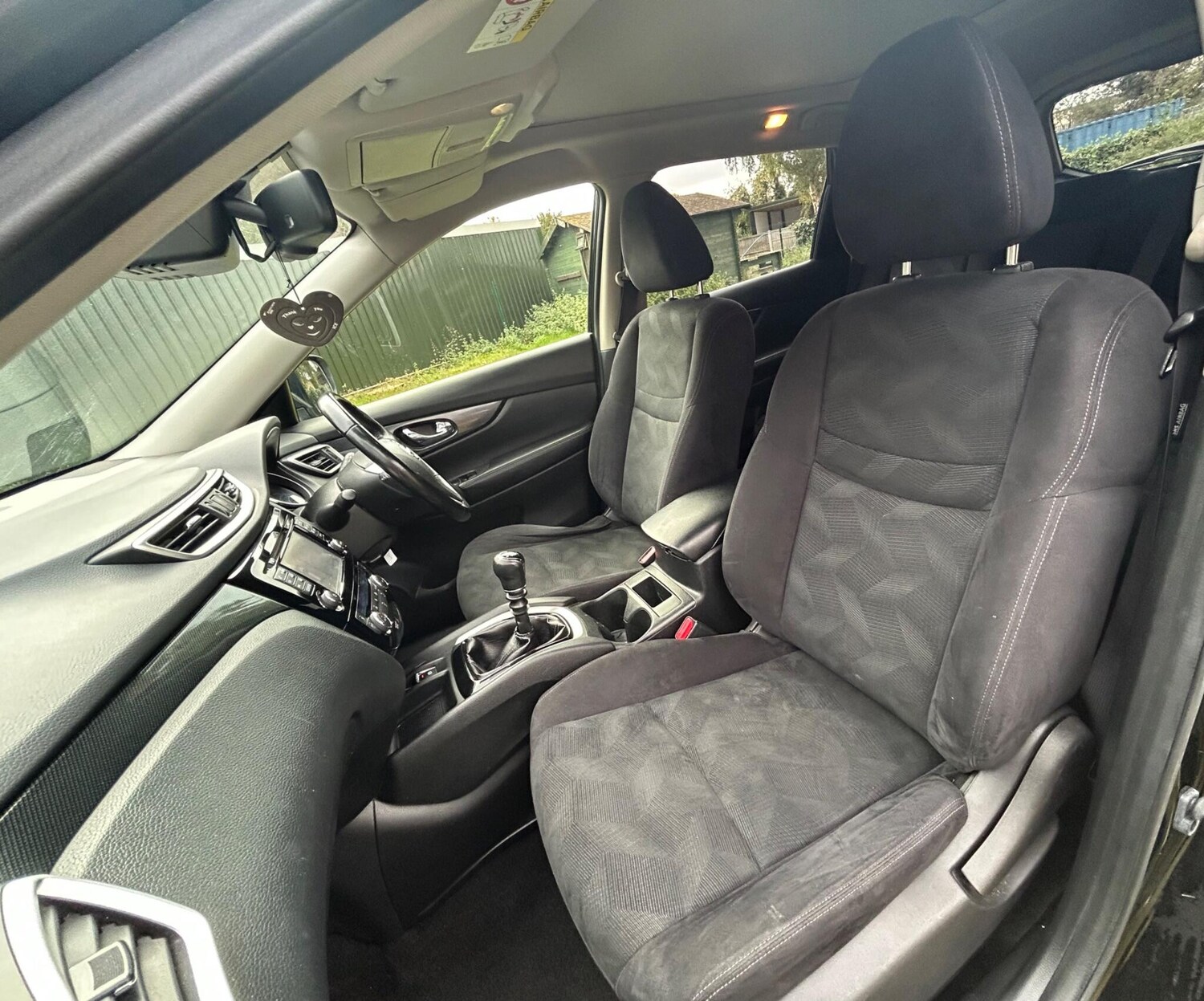 Used Nissan X-Trail 2015 for sale - 76283610: Photo 38