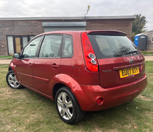 Used Ford Fiesta 2007 for sale - 76315001: Photo 4