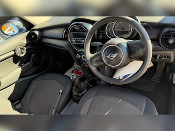 Used MINI Hatch 2015 for sale - 78371882: Photo