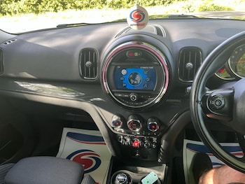 Used MINI Countryman 2018 for sale - 78672400: Photo