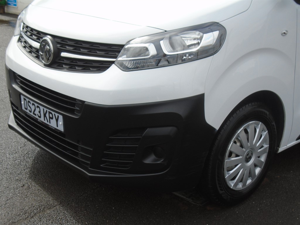 Used Vauxhall Vivaro 2023 for sale - 77964939: Photo 4